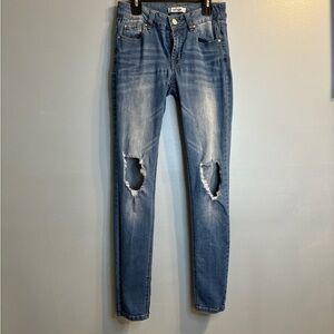 Distressed Refuge Skinny Jeans